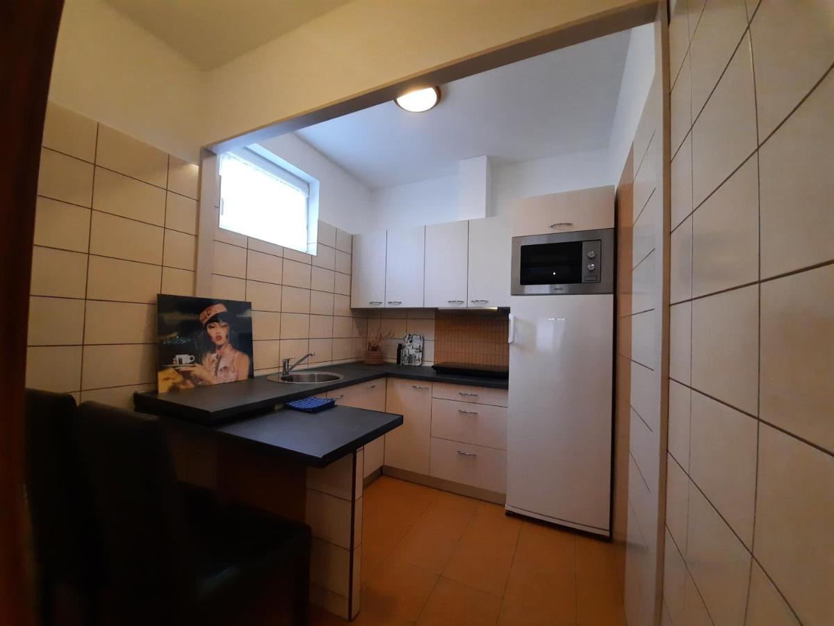 Nagykáta Fenyo Apartman 아파트 외부 사진