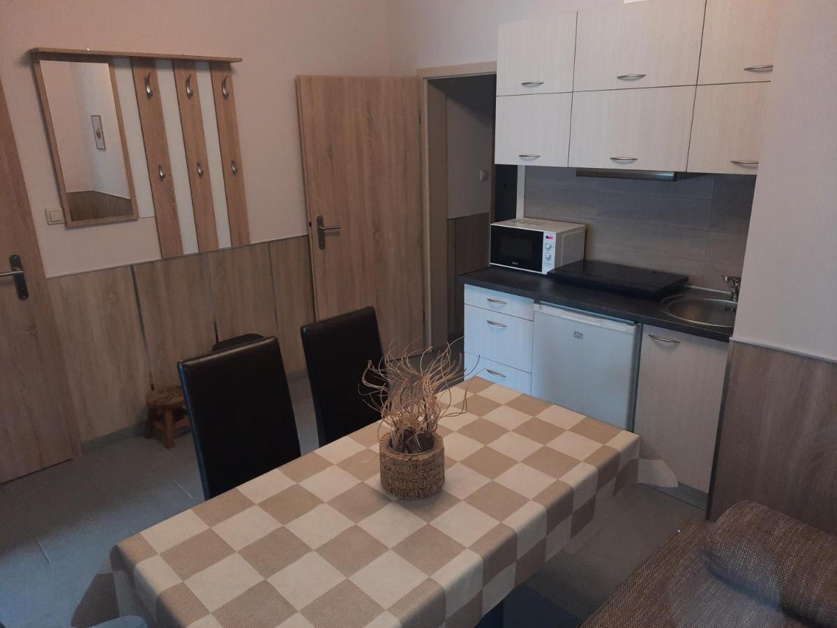 Nagykáta Fenyo Apartman 아파트 외부 사진