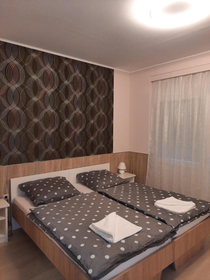 Nagykáta Fenyo Apartman 아파트 외부 사진